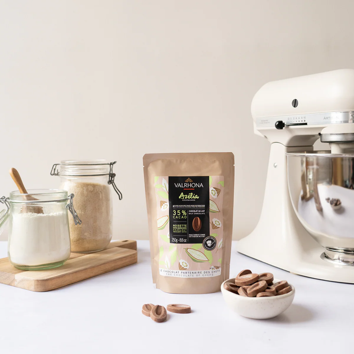 Chocolat au lait pour la pâtisserie Azélia 35% - 250g - Image 4